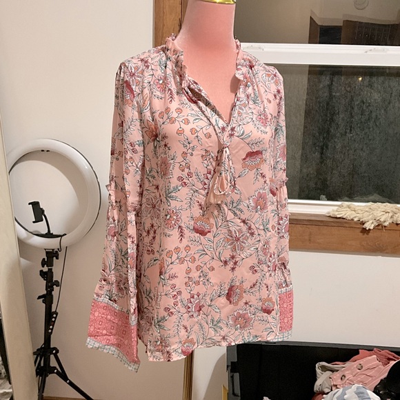 Boho bell sleeve blouse - Picture 5 of 5